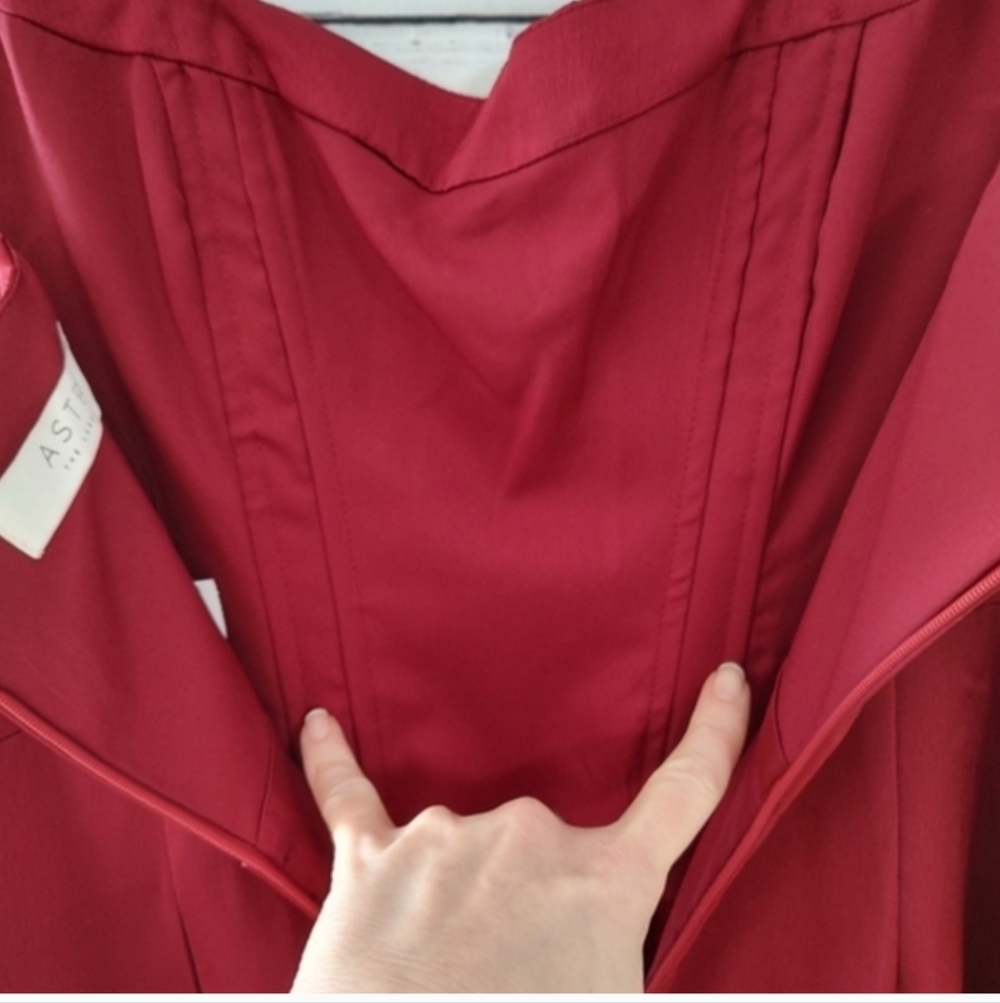ASTR The Label Red Satin Midi Dress Small NWT - Picture 10 of 10